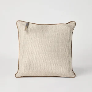 Techno raffia cushion