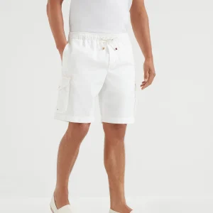 Bermuda shorts with cargo pockets