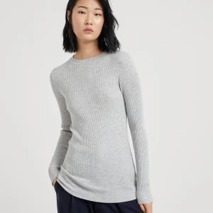 Lightweight sweater