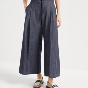 Wide Pleated trousers