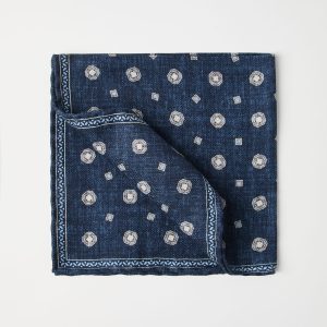 Double-face pocket square