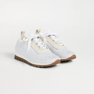 Knit runners