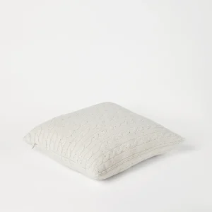 Dazzling cables knit cushion