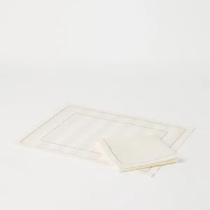 Placemat and napkin set