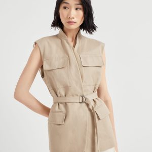 Vest with monili