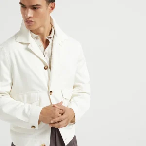 Shirt-style outerwear jacket