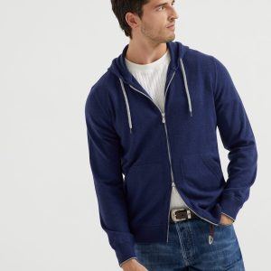 Sweatshirt-style sweater
