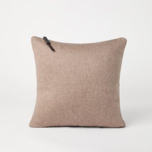 Cashmere beaver cushion