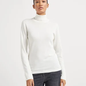 Lightweight sweater