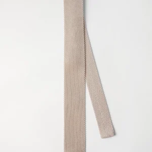 Knit necktie