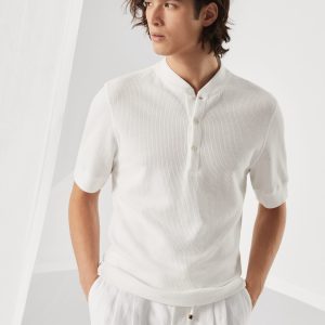 Henley collar T-shirt