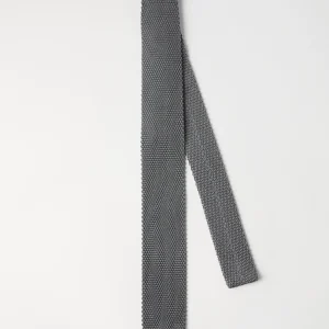 Knit necktie