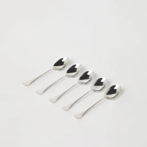 Set of teaspoons