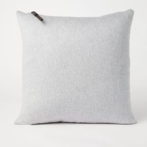 Cashmere beaver cushion