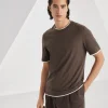 T-shirt with faux-layering