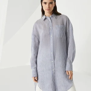 Long shirt with monili