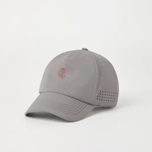 Baseball cap with logo