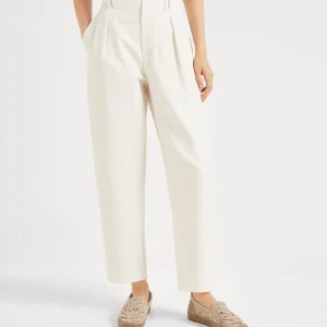 Pleated Chino trousers