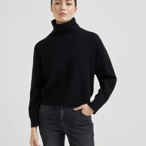 Wool. cashmere and silk sweater