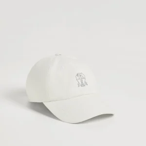 Baseball cap with logo