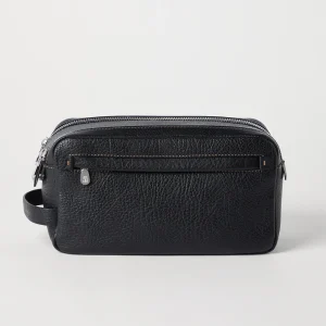 Beauty case with double zipper