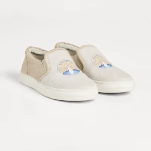 Slip-on sneakers