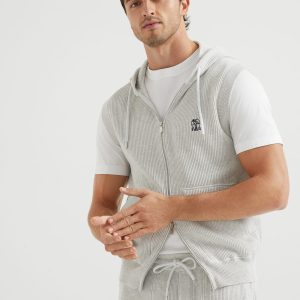 Cotton knit vest