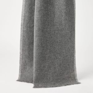 Cashmere scarf