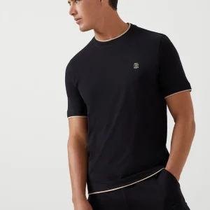 T-shirt with faux-layering