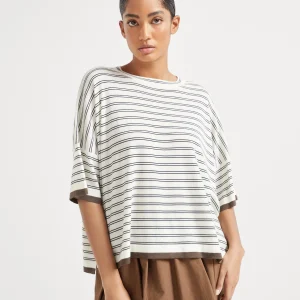 Lightweight knit T-shirt