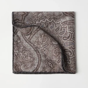 Silk pocket square