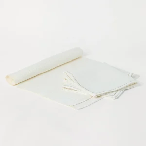 Runner and napkin set