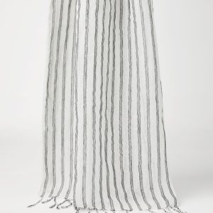 Sparkling scarf