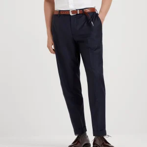 Formal fit trousers