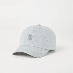 Baseball cap with logo