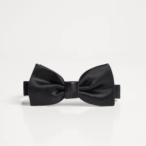 Satin bowtie