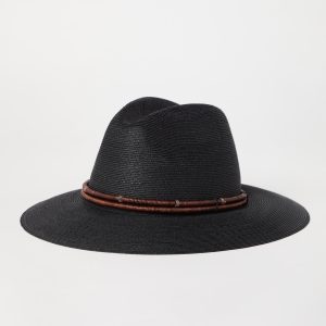 Fedora with monili