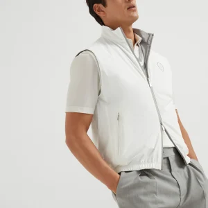 Reversible nylon vest